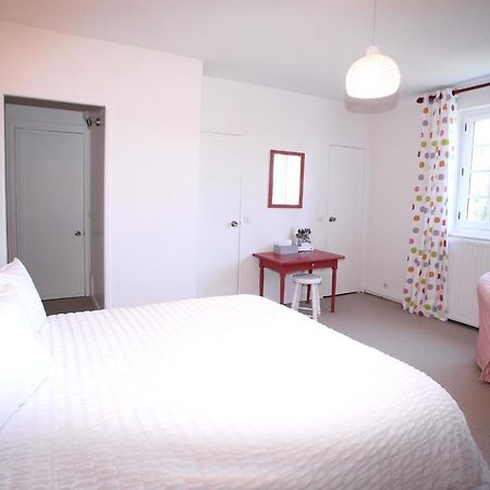 Bed and Breakfast Manoir Le Mesnil Saint-Martin-aux-Chartrains Екстер'єр фото