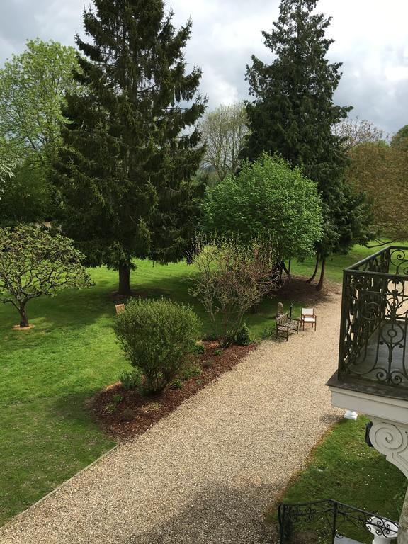 Bed and Breakfast Manoir Le Mesnil Saint-Martin-aux-Chartrains Екстер'єр фото