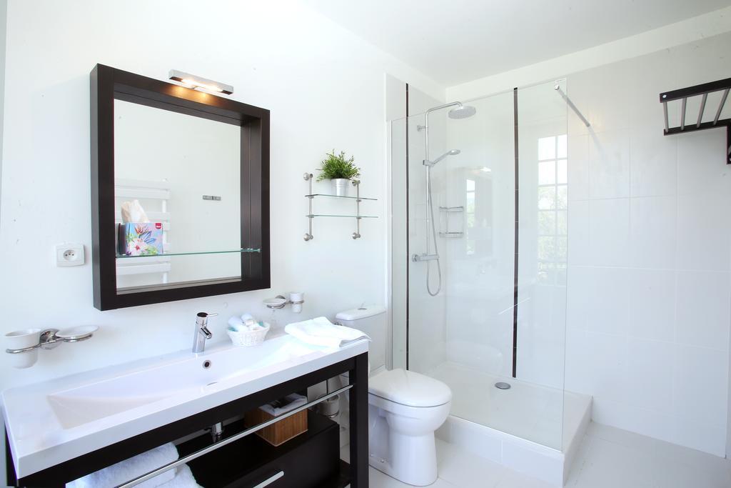Bed and Breakfast Manoir Le Mesnil Saint-Martin-aux-Chartrains Екстер'єр фото