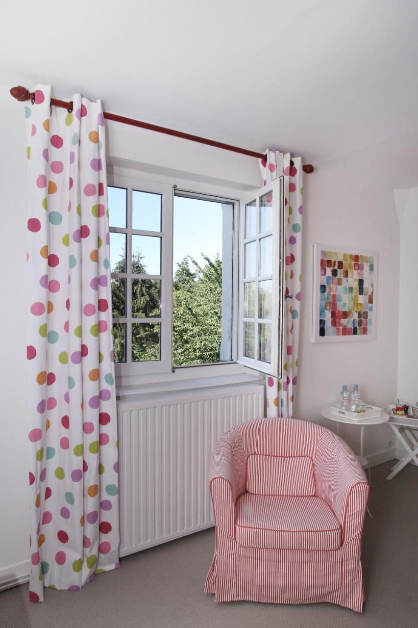 Bed and Breakfast Manoir Le Mesnil Saint-Martin-aux-Chartrains Екстер'єр фото